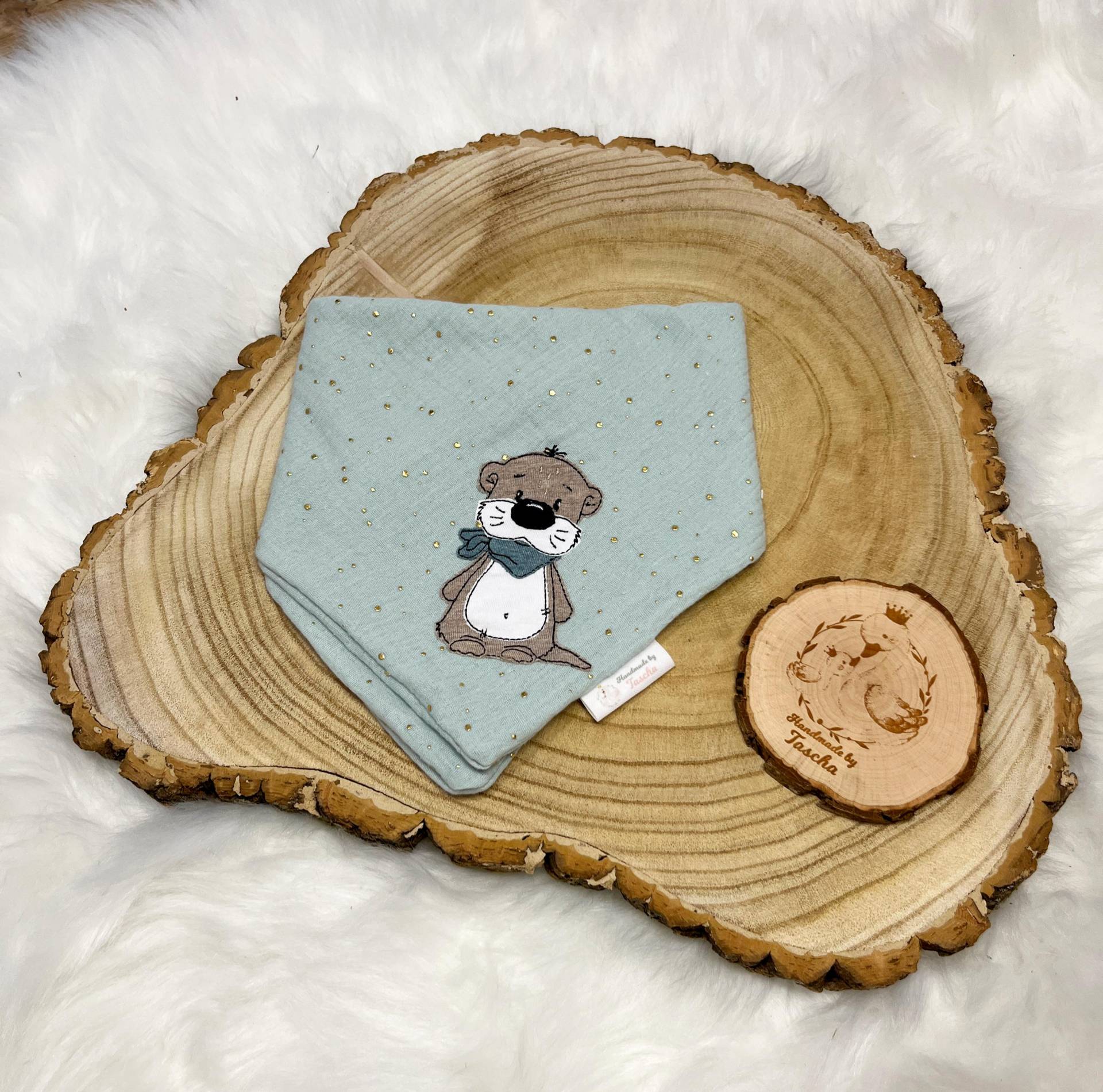 Halstuch Otter Ottfried | Mit Namen Geburt Taufe Personalisiert Mädchen Junge Geschenk Musselin von Etsy - HandmadebyTaschaaa