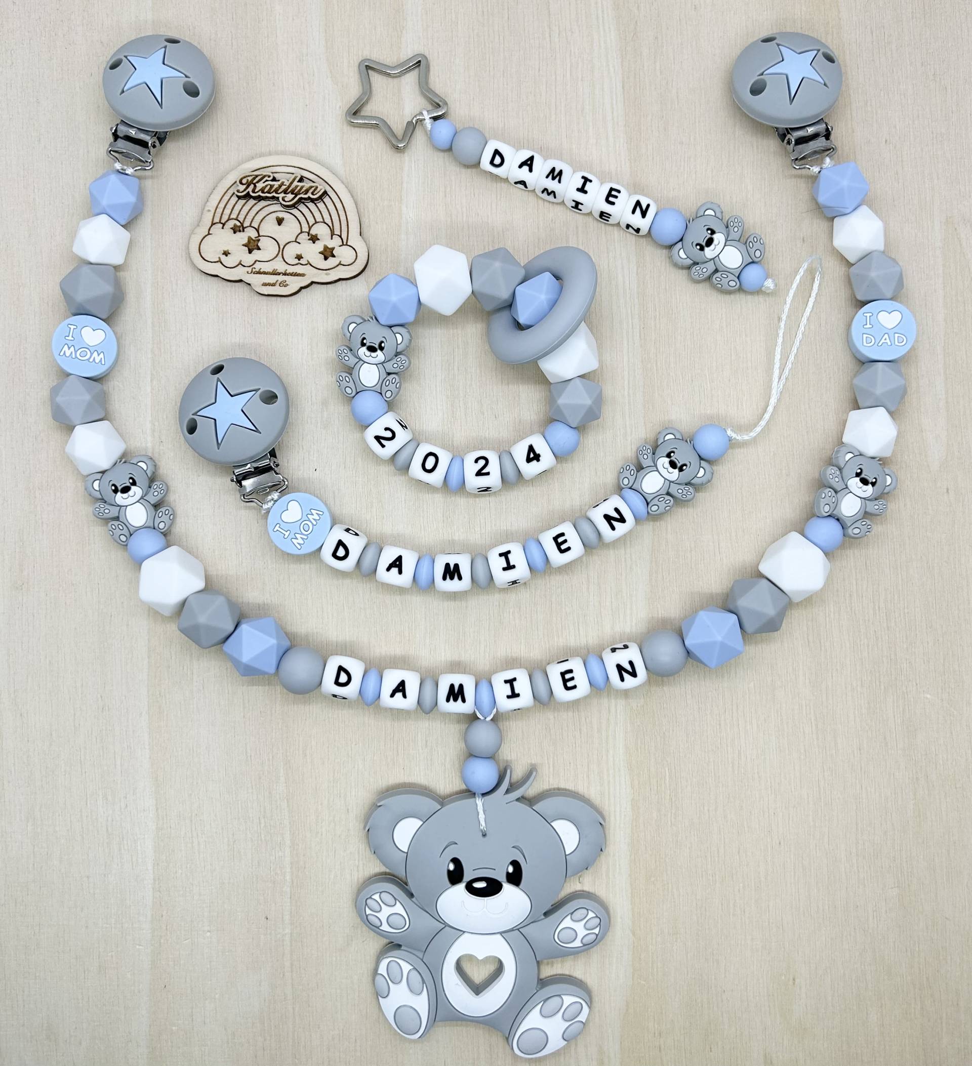 Babygeschenk Schnullerkette Mit Name , Kinderwagenkette, Schlüsselanhänger Und Greifling Aus Silikon Perlen Bär + Ring Adaptor Gratis von Etsy - Handmadekatlyn