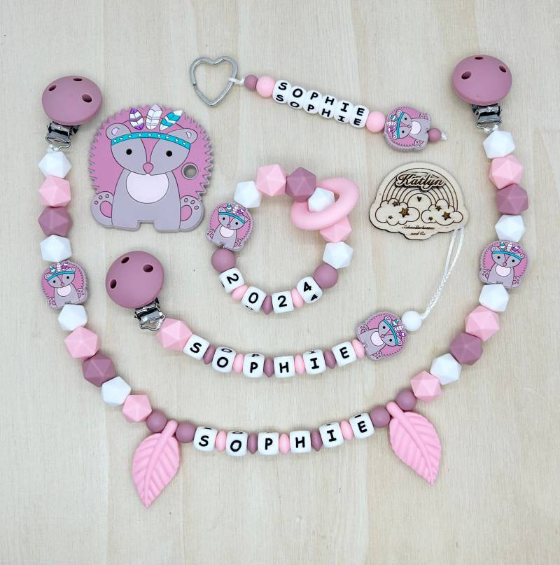 Babygeschenk Schnullerkette Mit Name , Kinderwagenkette, Schlüsselanhänger Und Greifling Aus Silikon Perlen Igel + Ring Adaptor Gratis von Etsy - Handmadekatlyn