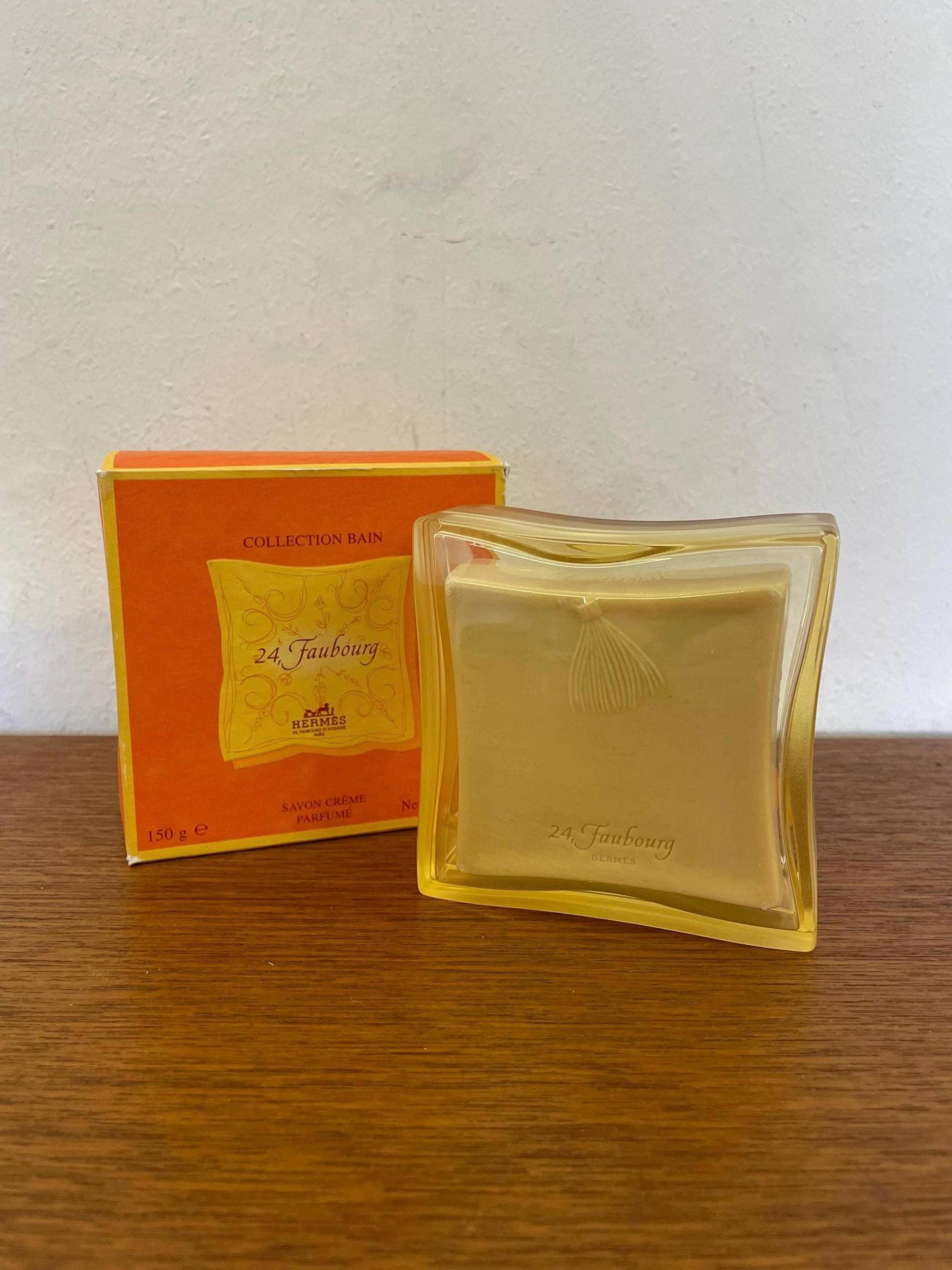 Vintage Hermès 24, Faubourg Savon Crème Parfumé Seife 150G in Seifenbox/Seifenschale Mit Ovp Duft von Etsy - HannoverVintagestore