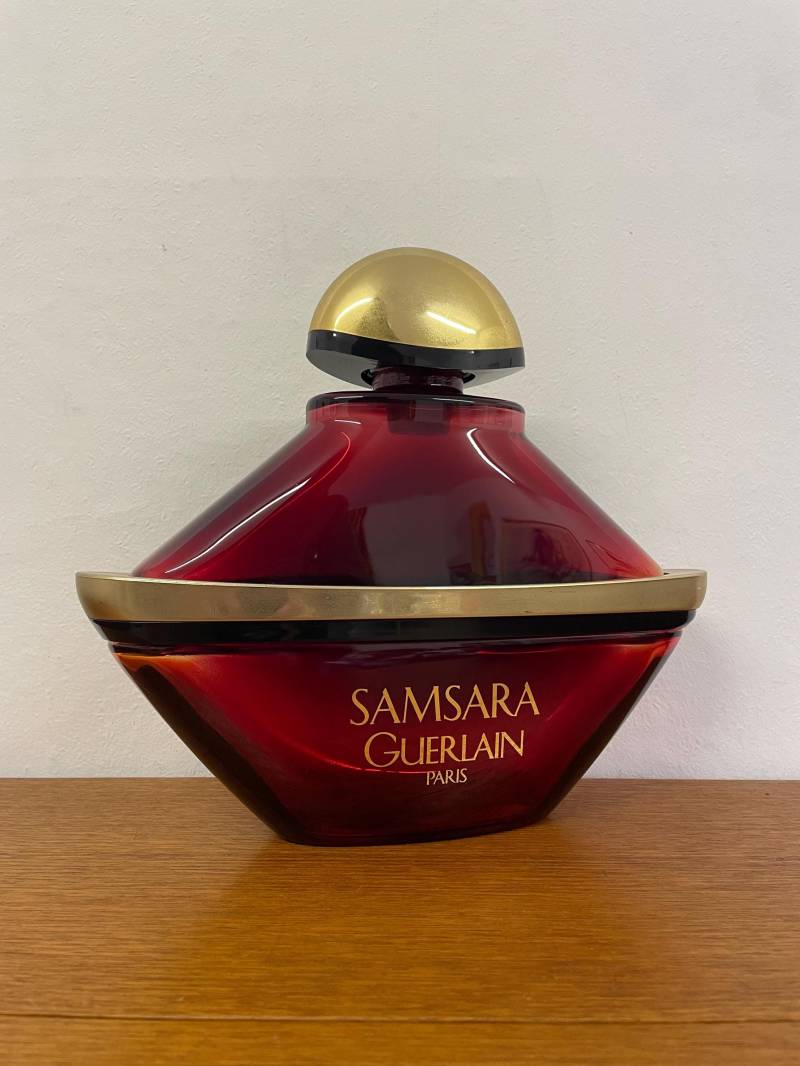 xxl Vintage Guerlain Paris Samsara Parfum Flakon Aus Glas 27x30cm Großer Werbe-Flakon von Etsy - HannoverVintagestore