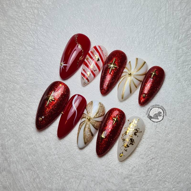 3D Press On Nails, Freestyle Nägel, Rot Weiß Goldene False Gel Nagel Set, Glitter Lange Winternägel, Glänzende Partynägel von Etsy - HappyBeaverCustoms