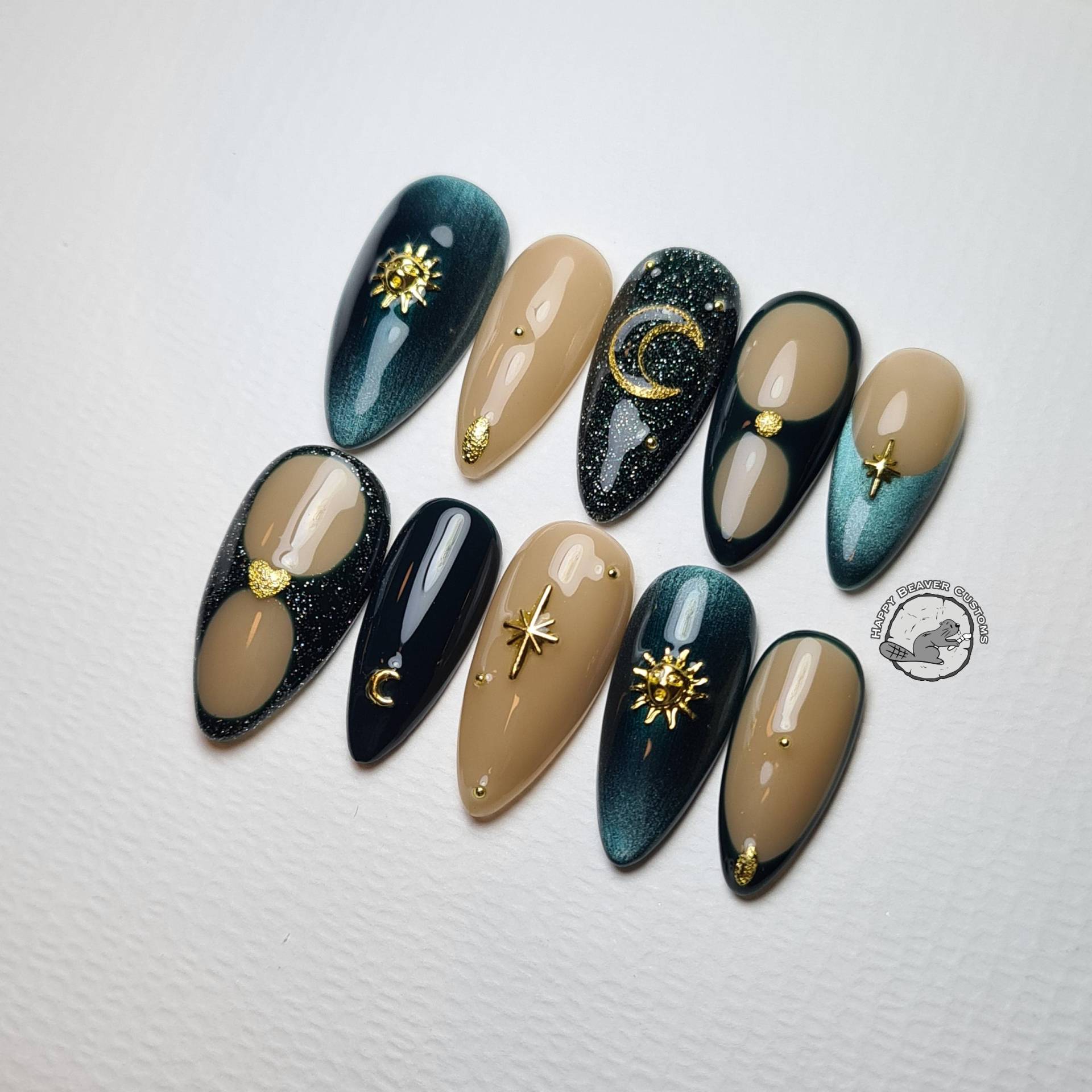 Freestyle Press On Nails, Frühlingsnägel, Mittelgroße Mandelnägel, Grün Teal Katzenauge Biege Braungoldnägel, Gel Nagel von Etsy - HappyBeaverCustoms