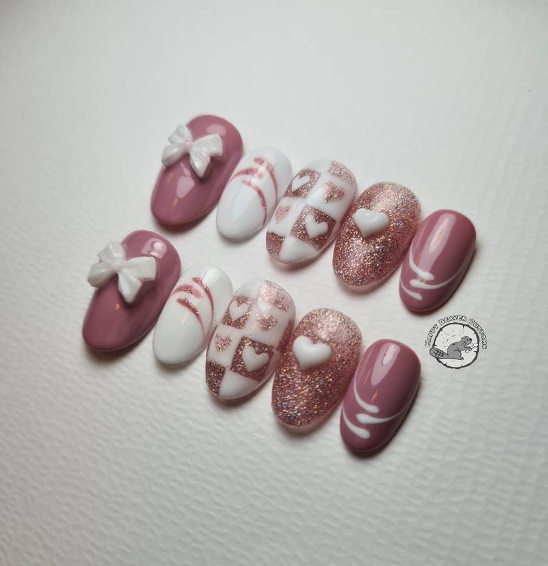 st.valentine's 3D Press On Nails Mit Herzen, Freestyle Nägel, Dusty Wein Lila Weiße Ovale False Gel Nagel Set, Glänzende Gliter Nägel von Etsy - HappyBeaverCustoms