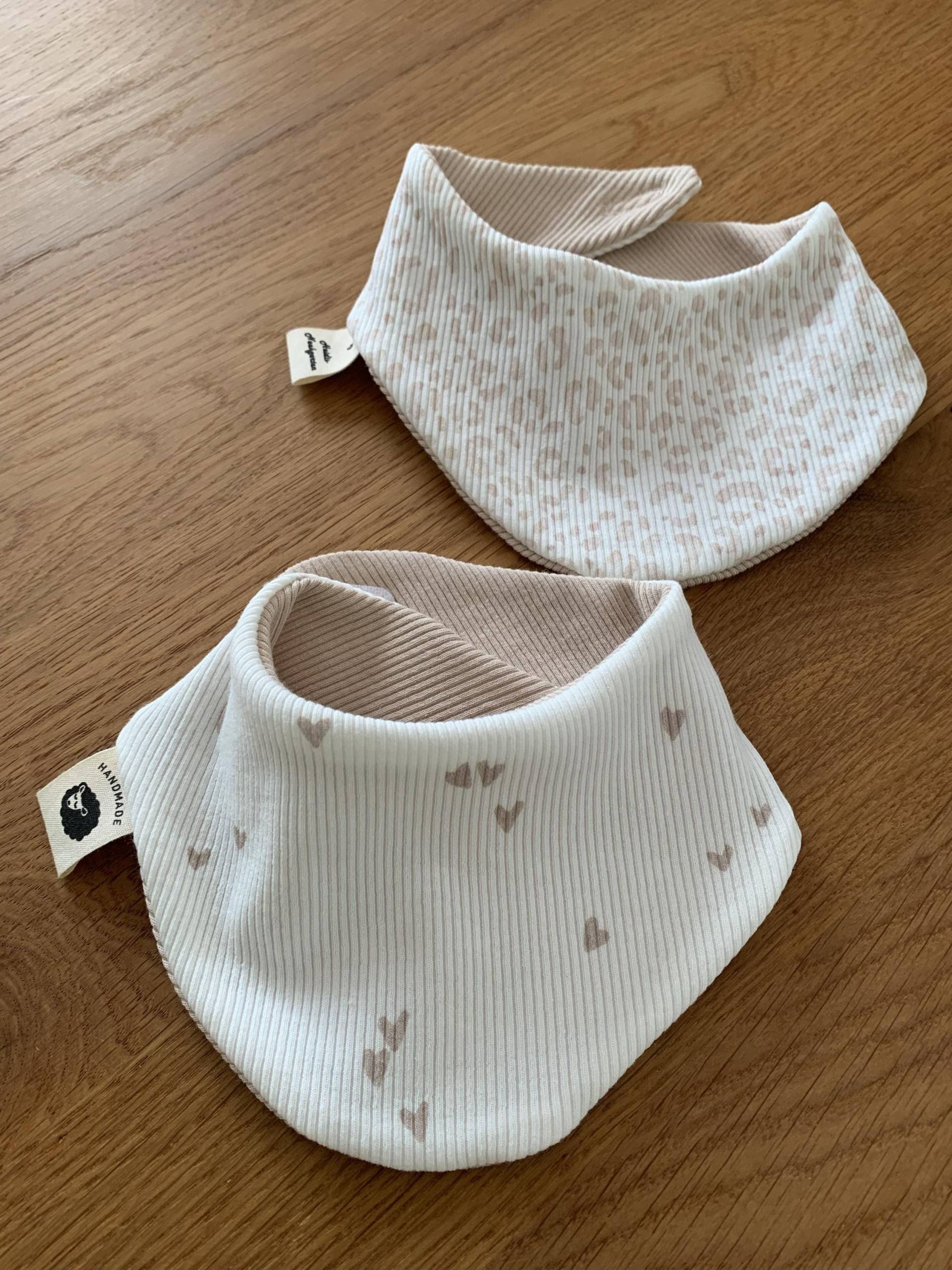 Babyhalstuch Personalisierbar Beidseitig Verwendbar Aus Zertifiziertem Baumwollstoff Babyhalstuch Personalisierbar Beidseitig Verwendbar Aus Zertifiziertem Baumwollstoff von Etsy - HeidisNaehgarten