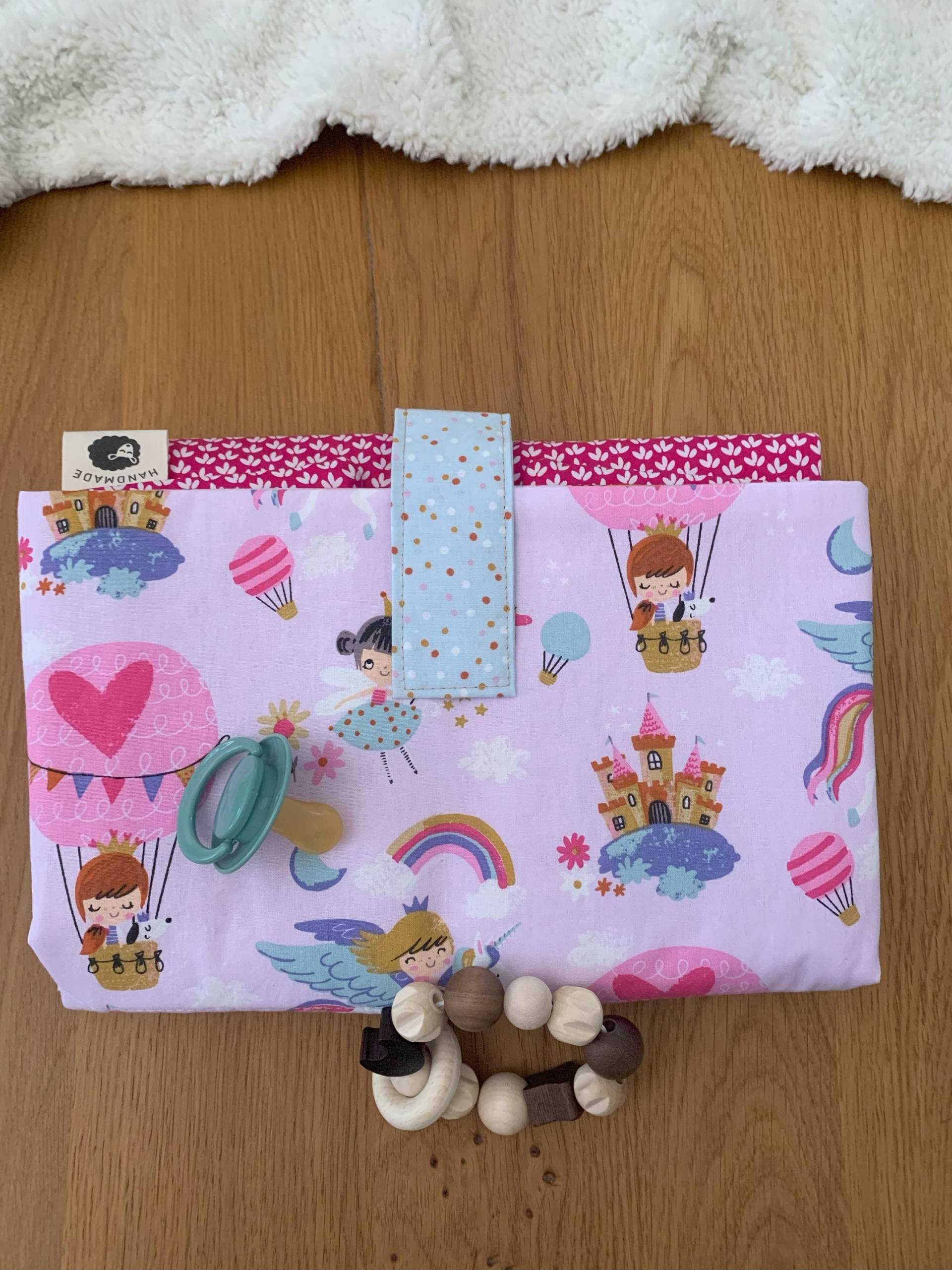 2In1 Wickelunterlage Wilma Für Unterwegs Mit Taschen Windeln, Feuchttücher Etc. Handgenäht von Etsy - HeidisNaehgarten