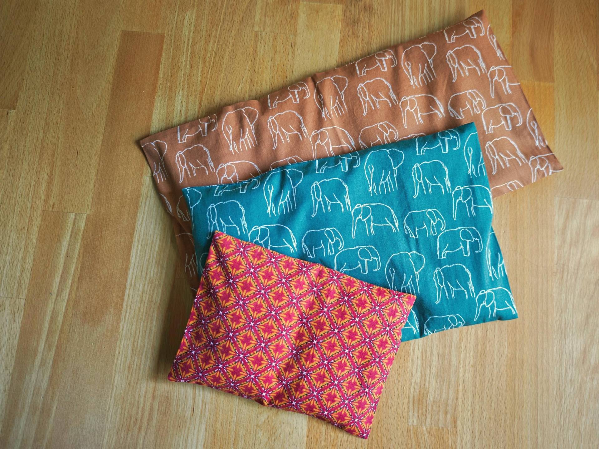 Körnerkissen Inkl. Bezug Dinkelkissen Wärme Kissen Kühlkissen, Waschbar Körnerkissen Inkl. Bezug Dinkelkissen Wärme Kissen Kühlkissen, Waschbar von Etsy - HeikesFundus