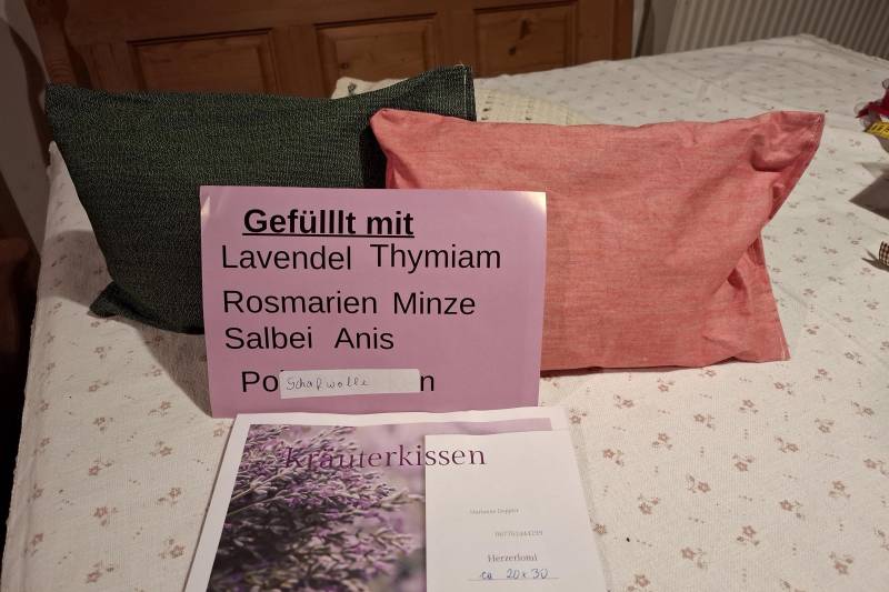 Inlett Mit Kräuter Gefüllt. Geschenk von Etsy - Herzerlomi