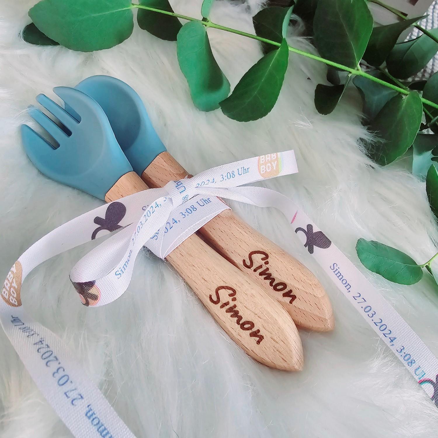 Kinderbesteck Personalisiert - Gabel & Löffel Mit Gravur, Geschenkband Personalisiert, Babybesteck, Taufe, Geburt, Geschenk, Taufe von Etsy - HolzPapierHygge