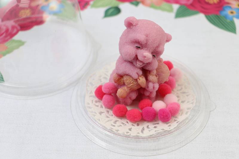 Handgemachte Seife "Teddybär Mit Dem Spielzeug" von Etsy - ICSoap