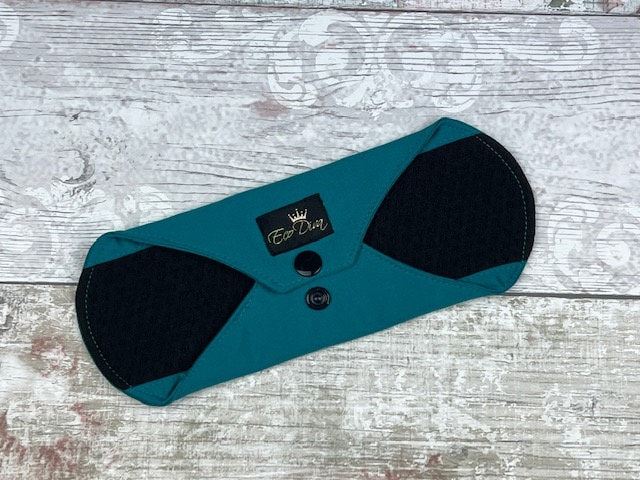 Ecodiva Teal Wiederverwendbares Toilettenkissen Schwarze Zorb Pantyliner - Geschenk Für Sie Selbstpflegefreundlich von Etsy - IamEcoDiva