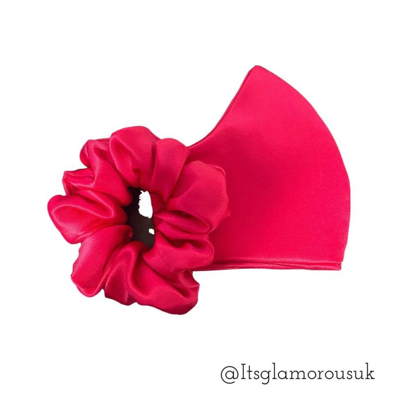 Briefkasten Geschenk - Maulbeerseide Wunsch Rosa Rot Gesichtsmaske Super Weich 3 Layer Kind To Skin 100% Seide Handmade Maskne Prevention von Etsy - ItsGlamorousUK