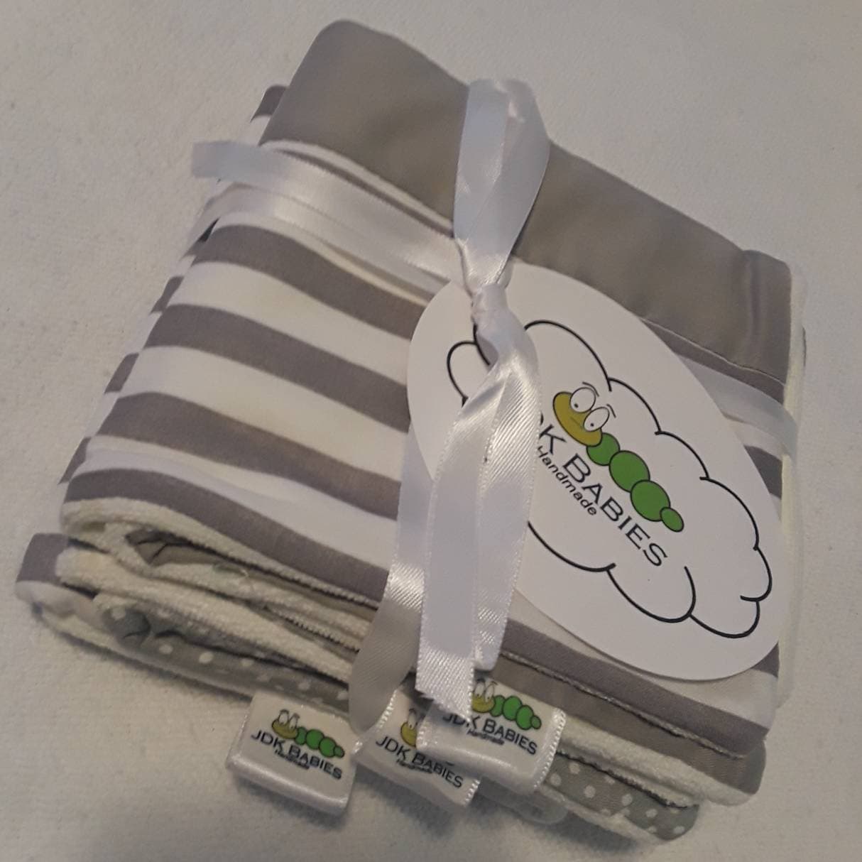 3Er Pack Polka Dot Und Stripes Baby Waschlappen 3Er Pack Polka Dot Und Stripes Baby Waschlappen von Etsy - JDKCraftStudio