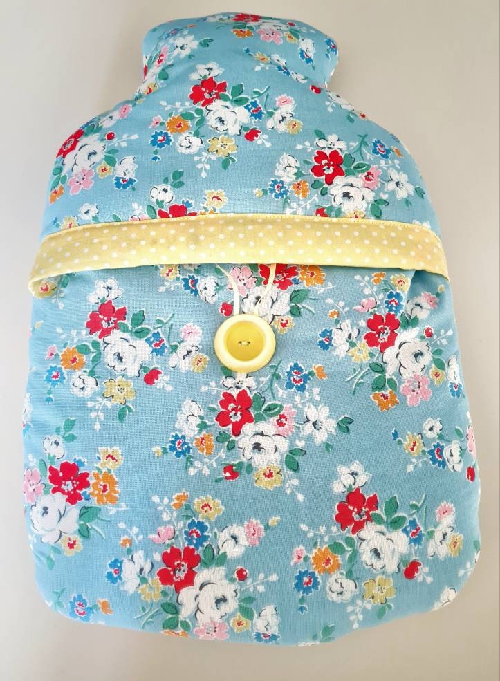 Cath Kidston Blue Cifton Rose Wärmflaschenbezug | Mit Flasche von Etsy - Janellicraftz