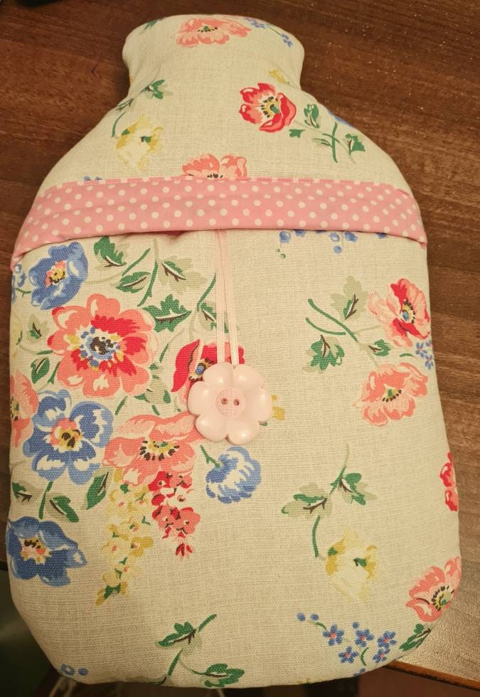 Wärmflaschenbezug Mit Cath Kidston Blumenstoff von Etsy - Janellicraftz