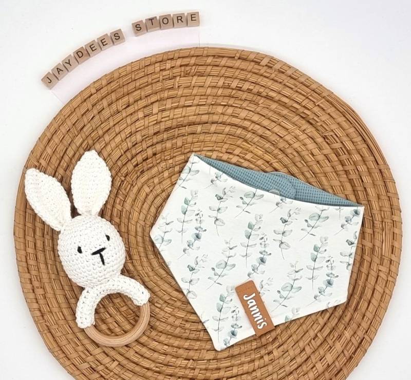 Baby Wende-Halstuch "Eukaylptus Weiß-Grün" Jersey, Waffelstrick, Dreiecktuch, Lätzchen, Spucktuch, Sabberlätzchen, Sabbertuch, Halstuch Mit Namen von Etsy - JayDeesStore