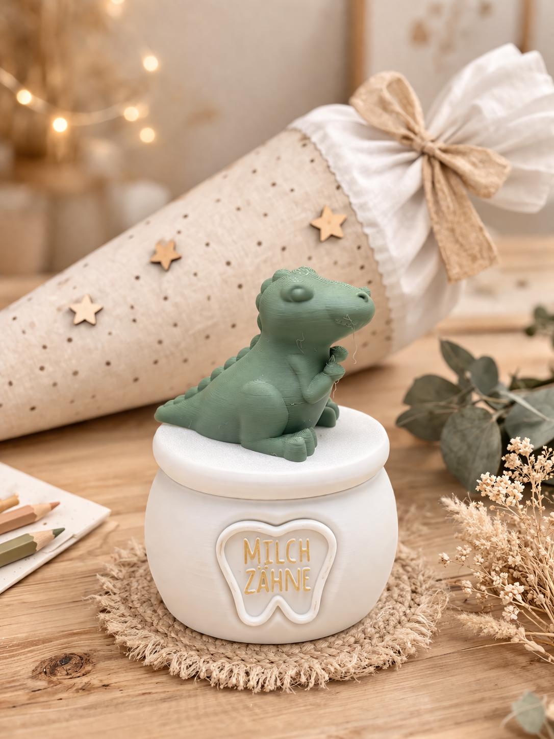 Milchzahndose Mit Spike Dem Dino | 3D-Druck Aufbewahrung Für Milchzähne Geschenk Schulkind/Einschulung/Zahnwechsel Milchzahndose Mit Spike Dem Dino | 3D-Druck Aufbewahrung Für Milchzähne Geschenk Schulkind/Einschulung/Zahnwechsel von Etsy - KEManufakturen