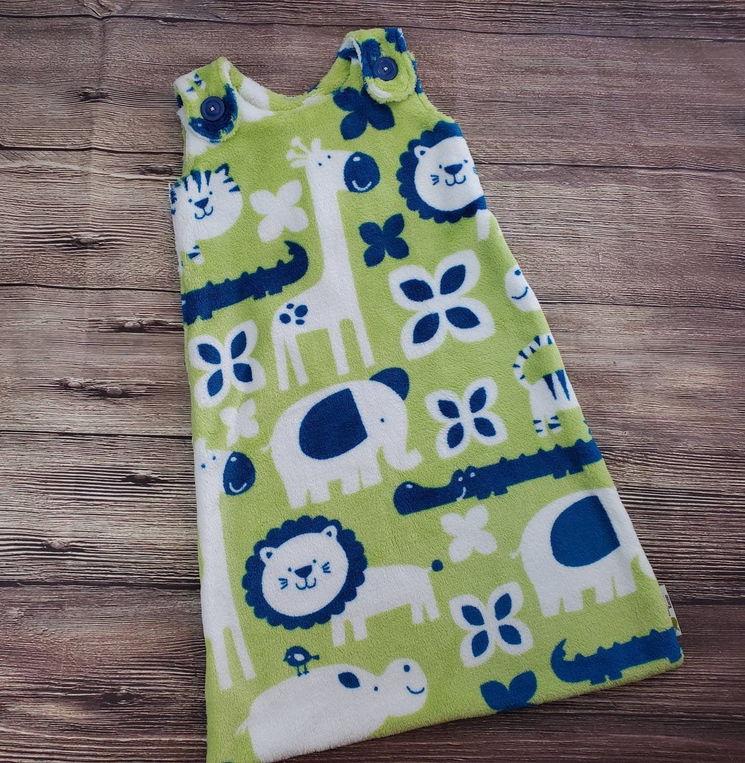 Baby Schlafsack - Shower Geschenk Mit Knöpfen Tiere Grüner Tragbare Decke Baby Schlafsack - Shower Geschenk Mit Knöpfen Tiere Grüner Tragbare Decke von Etsy - KSKHandmadeShop