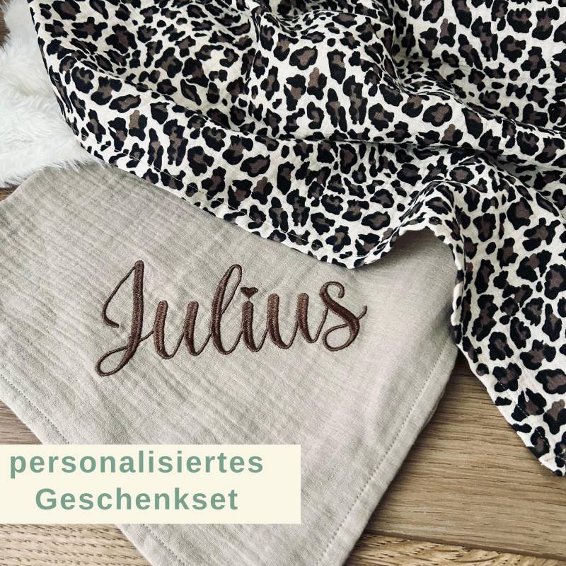 2Er Set Musselintuch Baby - Geschenkset Zur Geburt Spucktuch Personalisiert Mulltuch Leo Animal Print von Etsy - Kejki