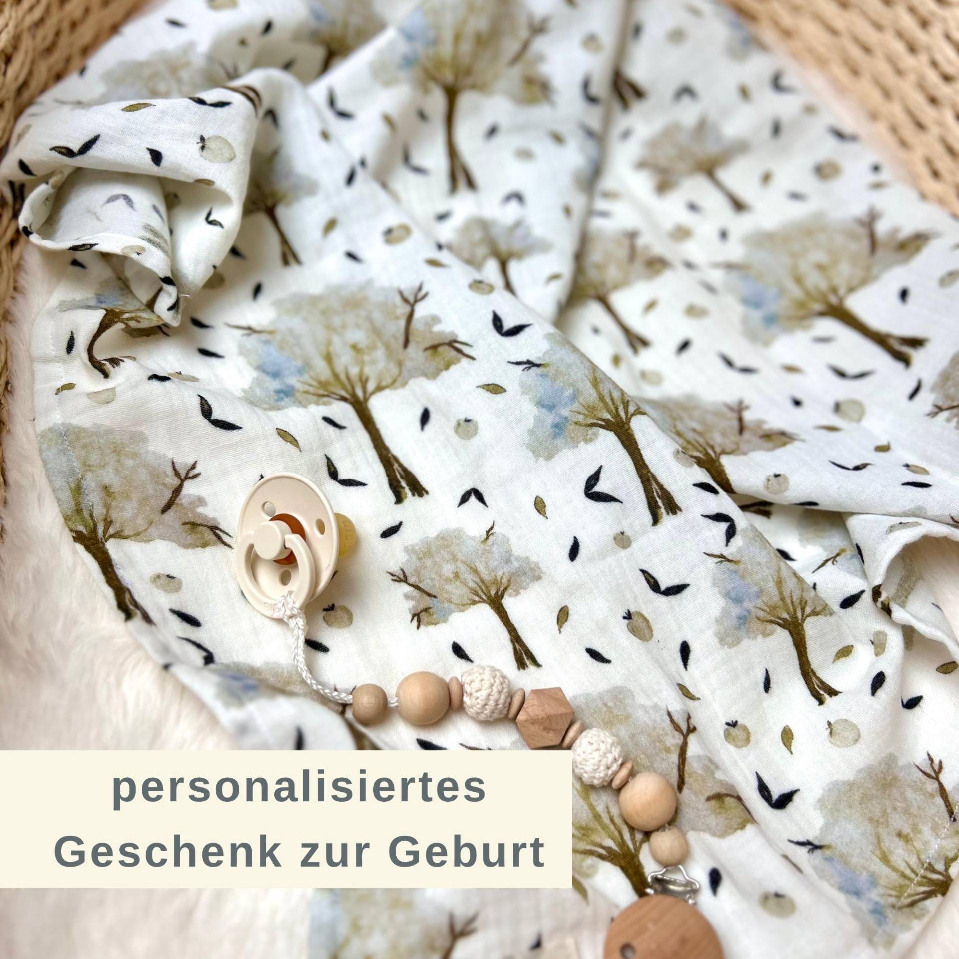 Musselintuch Baby - Geschenk Zur Geburt Spucktuch Personalisiert Mulltuch Bäume Blätter Herbst von Etsy - Kejki