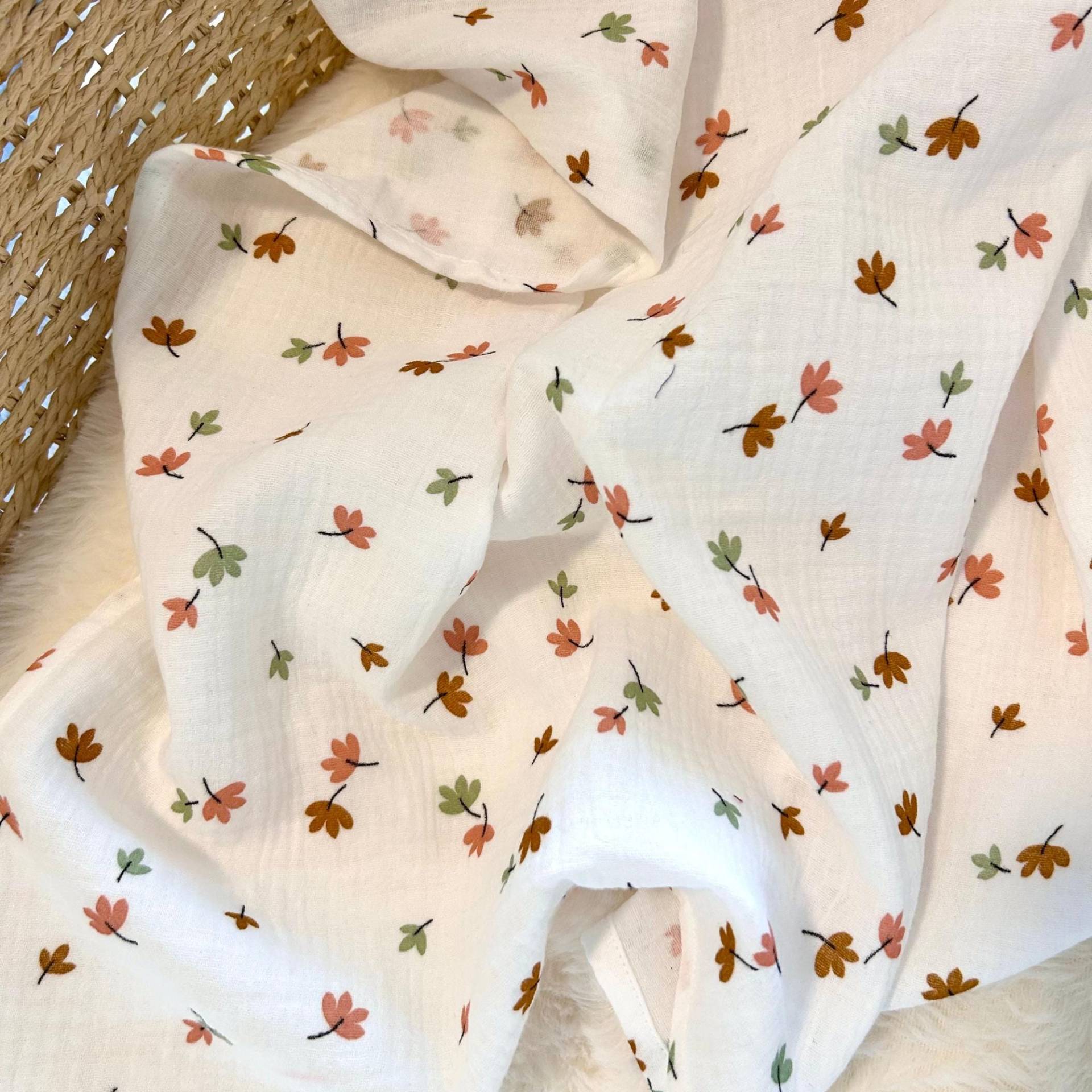 Musselintuch Baby Personalisiert Mit Blumen-Motiv - Mulltuch, Spucktuch, Decke, Stilltuch Geschenk Zur Geburt & Babyparty Musselintuch Baby Personalisiert Mit Blumen-Motiv - Mulltuch, Spucktuch, Decke, Stilltuch Geschenk Zur Geburt & Babyparty von Etsy - Kejki