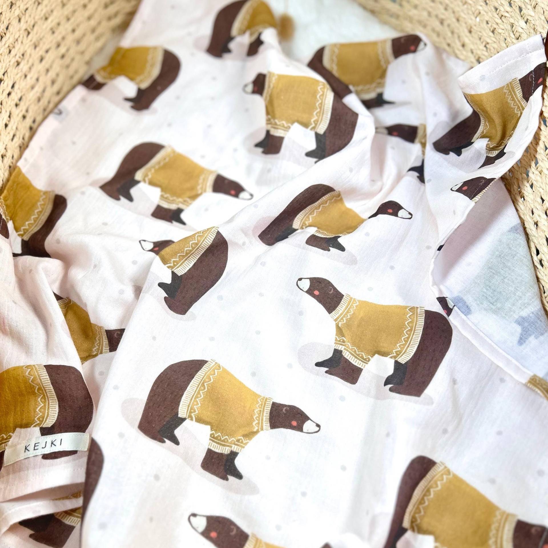 Personalisierbares Musselintuch Baby Bären Winter | Spucktuch, Mullwindel Geschenk Zur Geburt Bestickt Mit Namen Personalisierbares Musselintuch Baby Bären Winter | Spucktuch, Mullwindel Geschenk Zur Geburt Bestickt Mit Namen von Etsy - Kejki