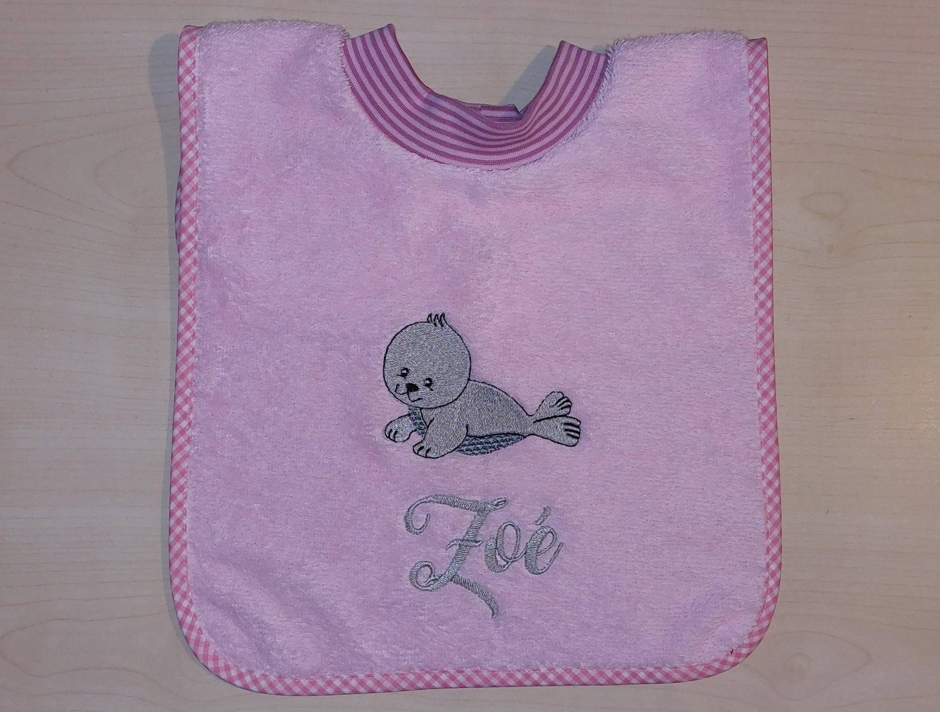 Handtuch Lätzchen Mit Namen Und Stickbild Sabberlatz Handtuch Lätzchen Mit Namen Und Stickbild Sabberlatz von Etsy - KerstinsStickdateien