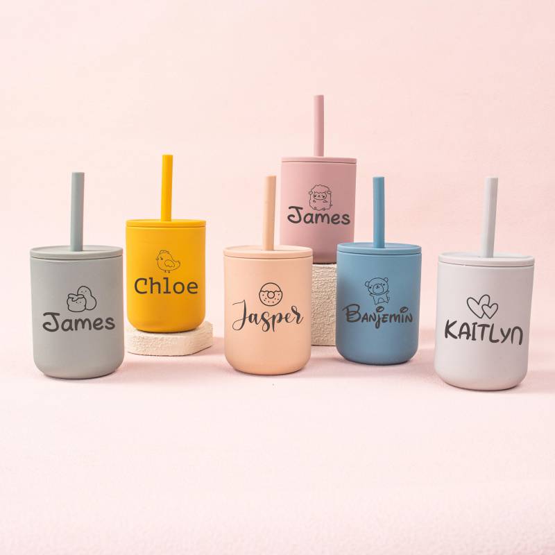 Personalized Name Silicone Straw Sippy Cup, Engraved Non-Spill Toddler Training Cup 210Ml, 1St Birthday Gift, Toddler Tumbler With Straw von Etsy - KeychainGeschenke