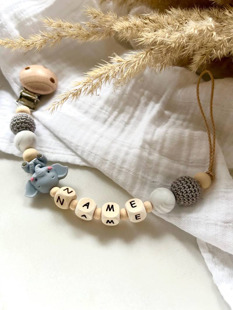 Schnullerkette Mit Namen | Personalisiert Elefant Tiere von Etsy - KiLiLuNi