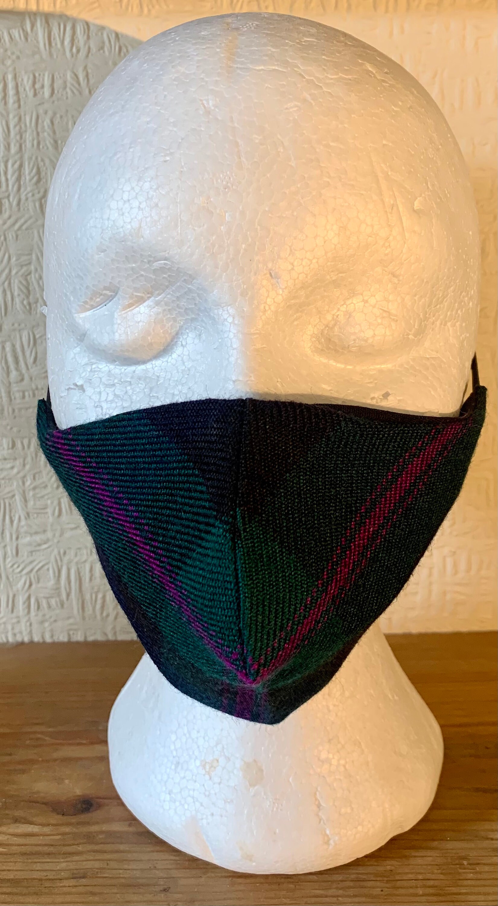 Baird Tartan Gesichtsmaske von Etsy - Kiltqueenstudio