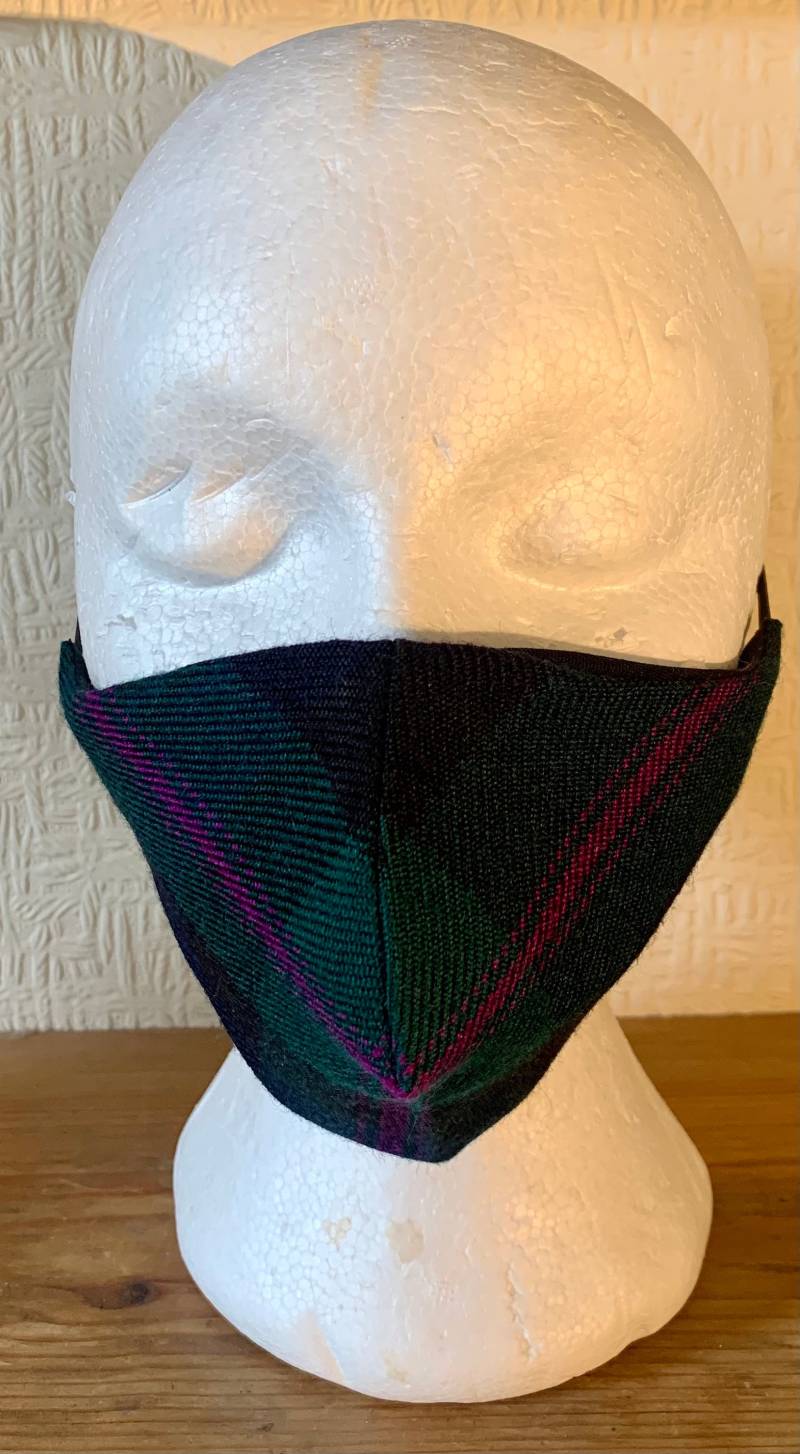 Baird Tartan Gesichtsmaske von Etsy - Kiltqueenstudio