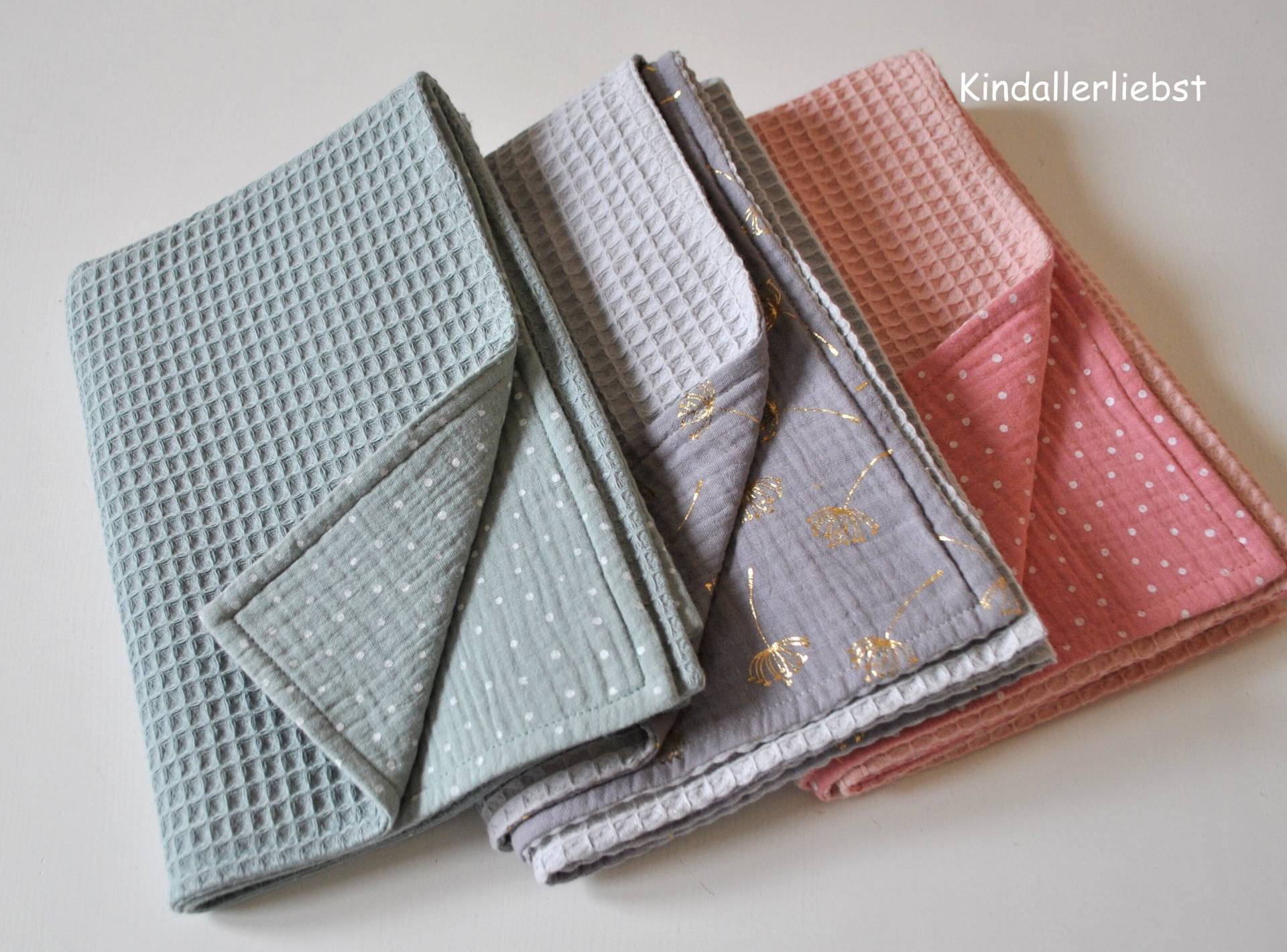 Babydecke/Kuscheldecke/Kinderwagendecke/Waffelpique/Musselin/ Verschiedene Farben/100%baumwolle Babydecke/Kuscheldecke/Kinderwagendecke/Waffelpique/Musselin/ Verschiedene Farben/100%baumwolle von Etsy - Kindallerliebst