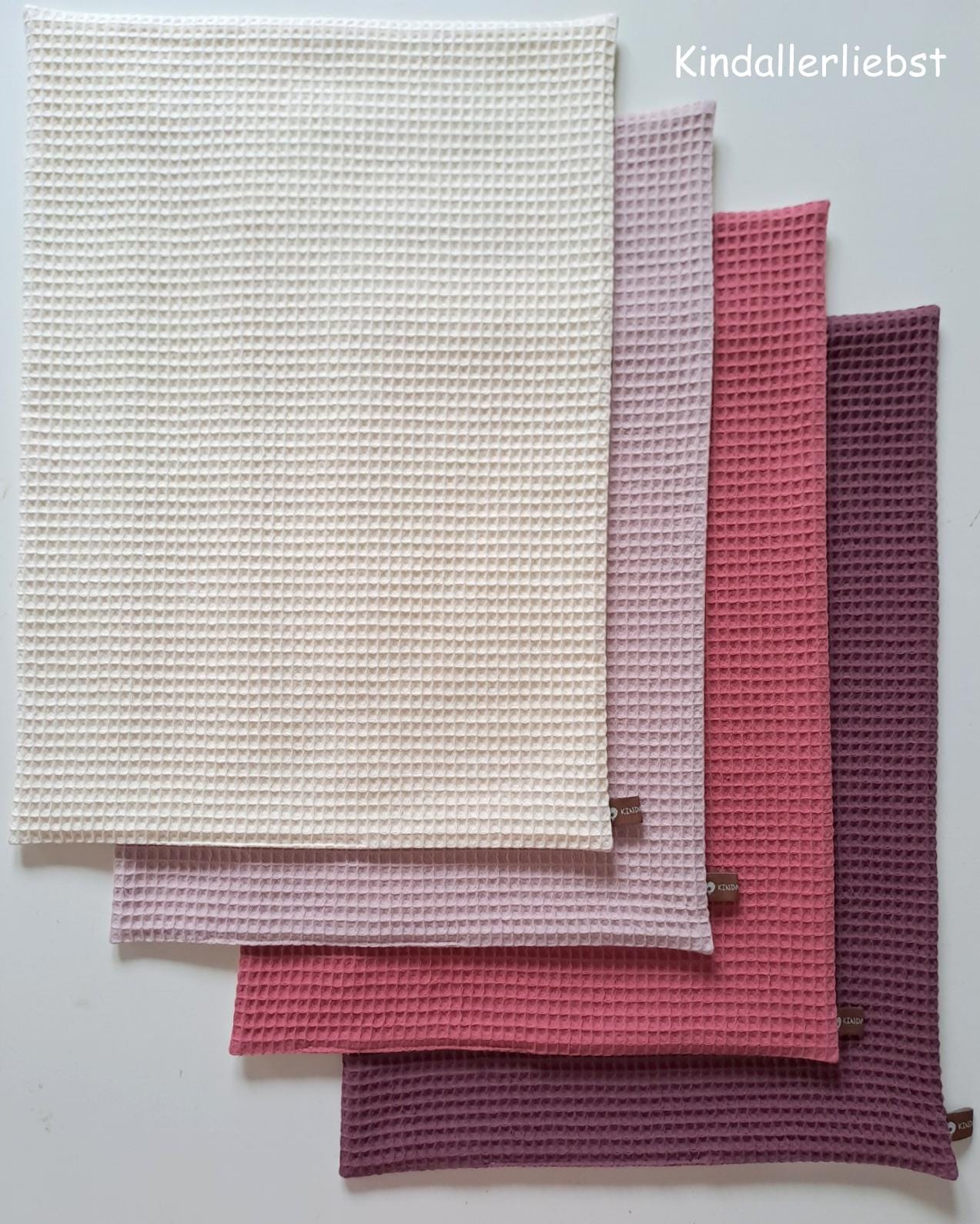 Wickelunterlage Abwischbar, Wasserundurchlässig, Waffelpique, Div. Farben Wickelunterlage Abwischbar, Wasserundurchlässig, Waffelpique, Div. Farben von Etsy - Kindallerliebst