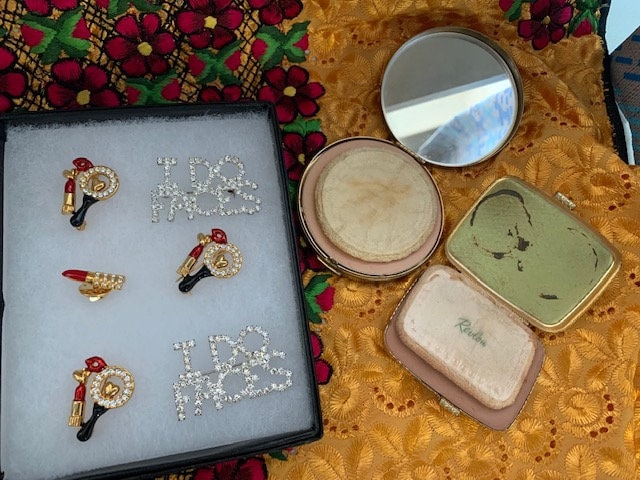 Kosmetiker Bündel - Schmuck Und Vintage Revlon Compacts von Etsy - KingsTitanHomestead