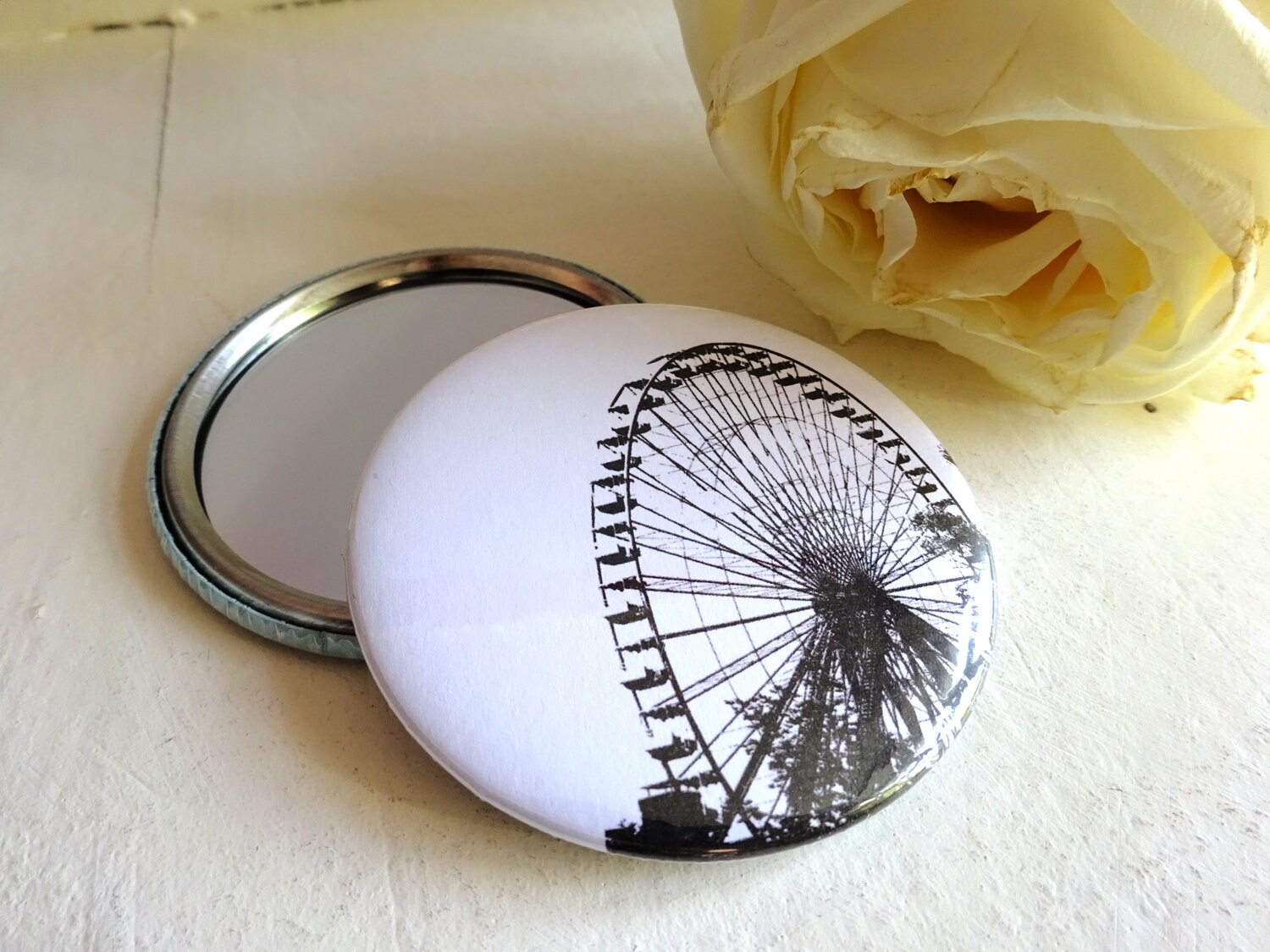 Button, Magnet, Taschenspiegel, Flaschenöffner Riesenrad von Etsy - KirschbluetenTsunami