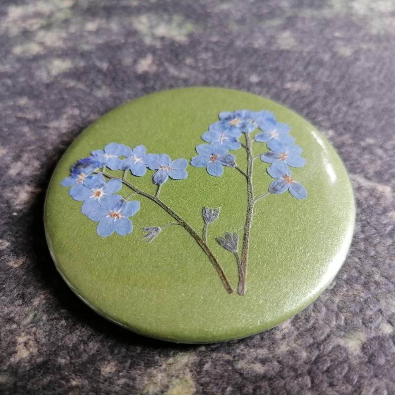 Taschenspiegel Vergissmeinnicht, Echte Getrocknete Blüten. 59mm von Etsy - KirschbluetenTsunami