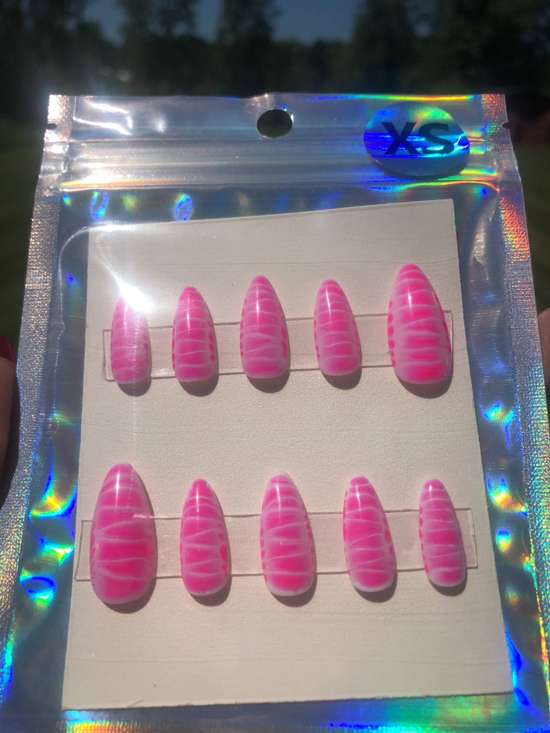 Bubblegum Schlangenfell Handgemachte Nagelpresse Größe Xs von Etsy - KitkatClawsNails