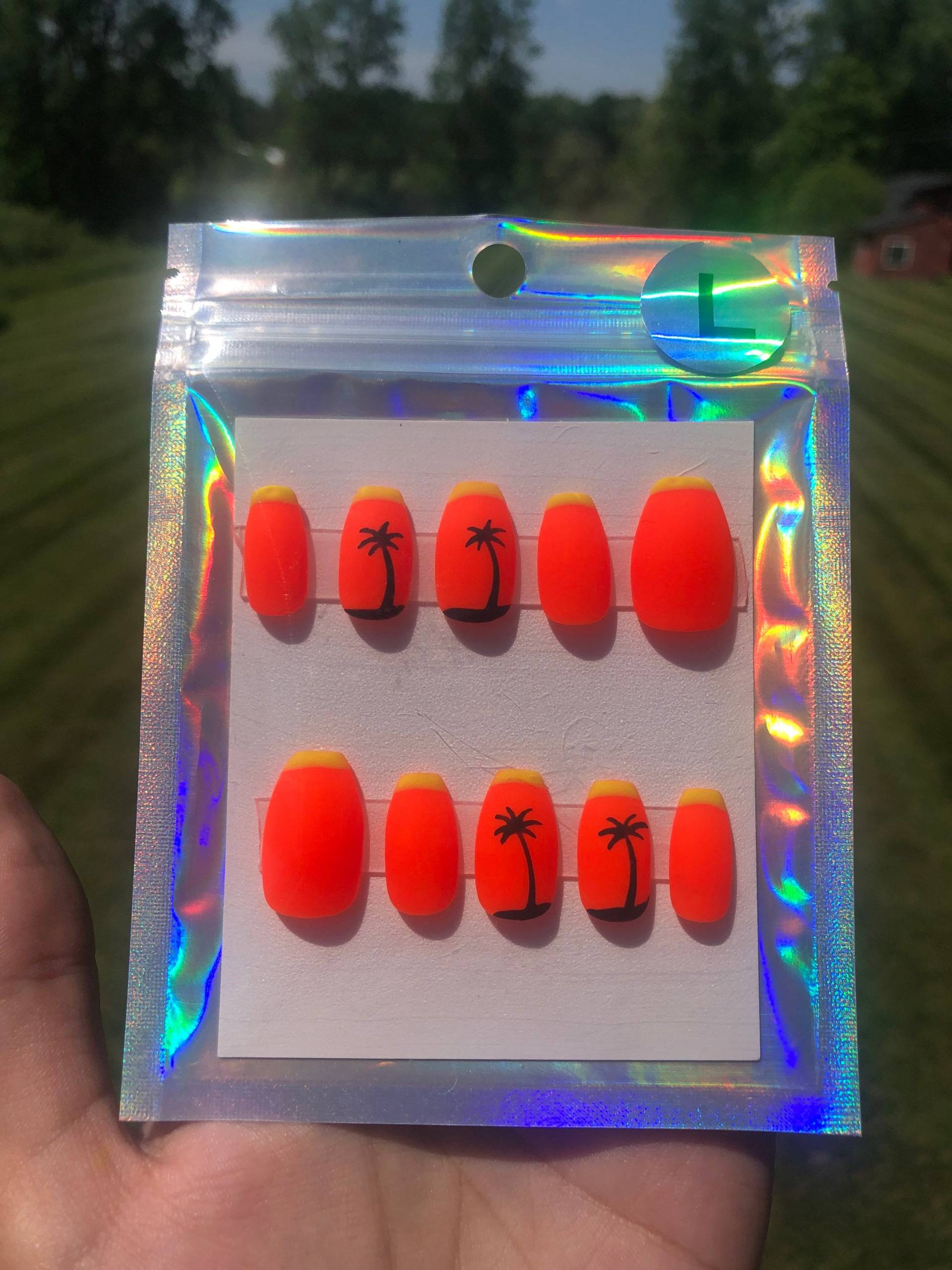 Neon Palme Sommer Handgemachte Nagelpresse Größe L von Etsy - KitkatClawsNails