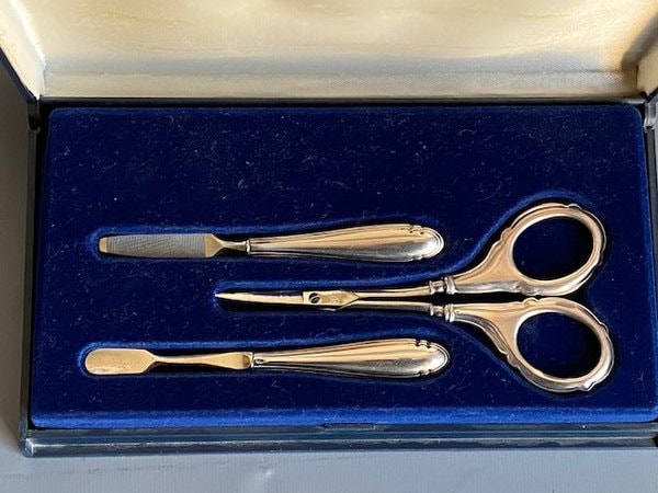 Vintage 925Er Sterling Silber Maniküre Set Möhrle in Blauer Samtbox von Etsy - Kitoya