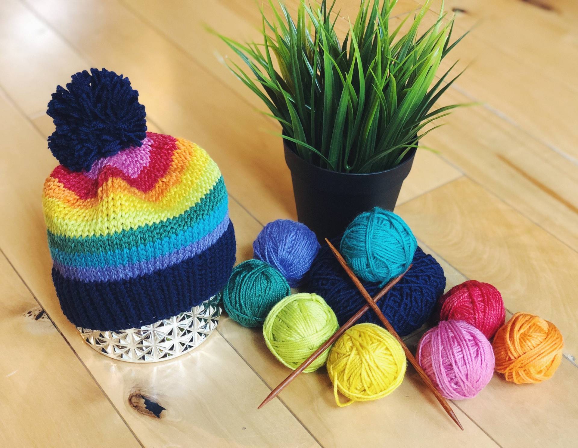 Regenbogen Helle Baby Mütze Regenbogen Helle Baby Mütze von Etsy - KnotKiddingCreations