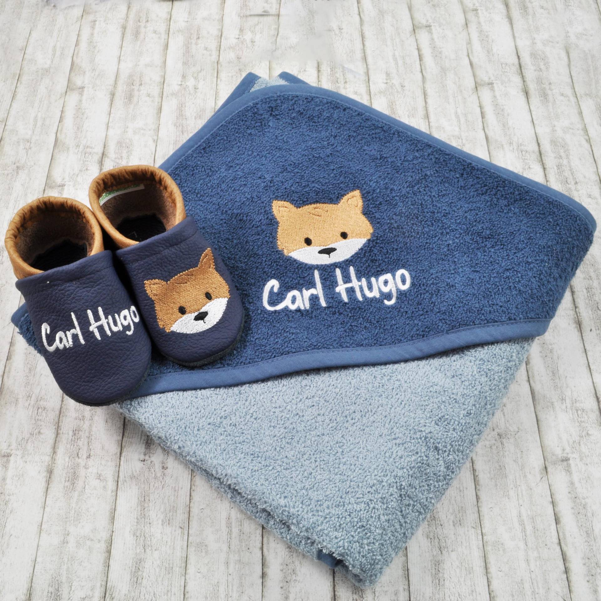 Exclusives Baby-Set Bestehend Aus Großem Kapuzenhandtuch Und Lederpuschen Mit Fuchs - Tolles Geschenset Zur Geburt Oder Taufe von Etsy - Krabbelhelden