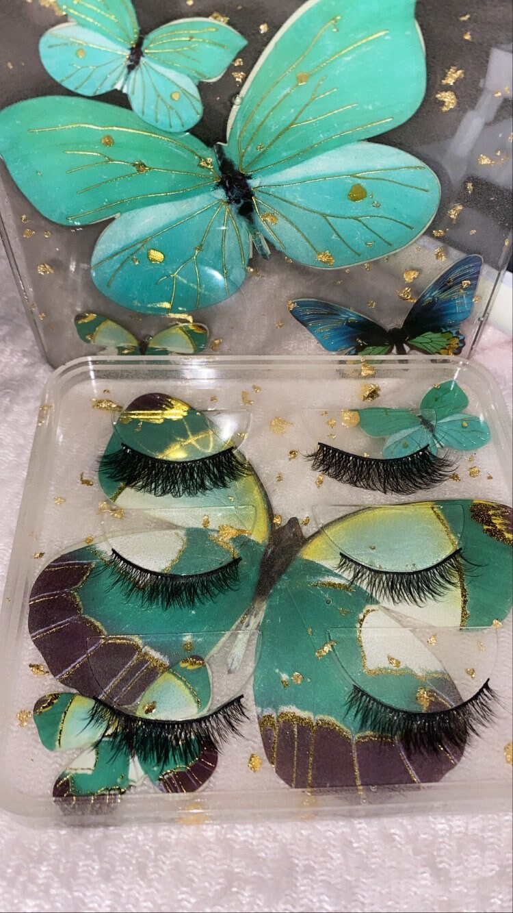 Handgemachte Resin Eyelash Cases von Etsy - KreativaTees