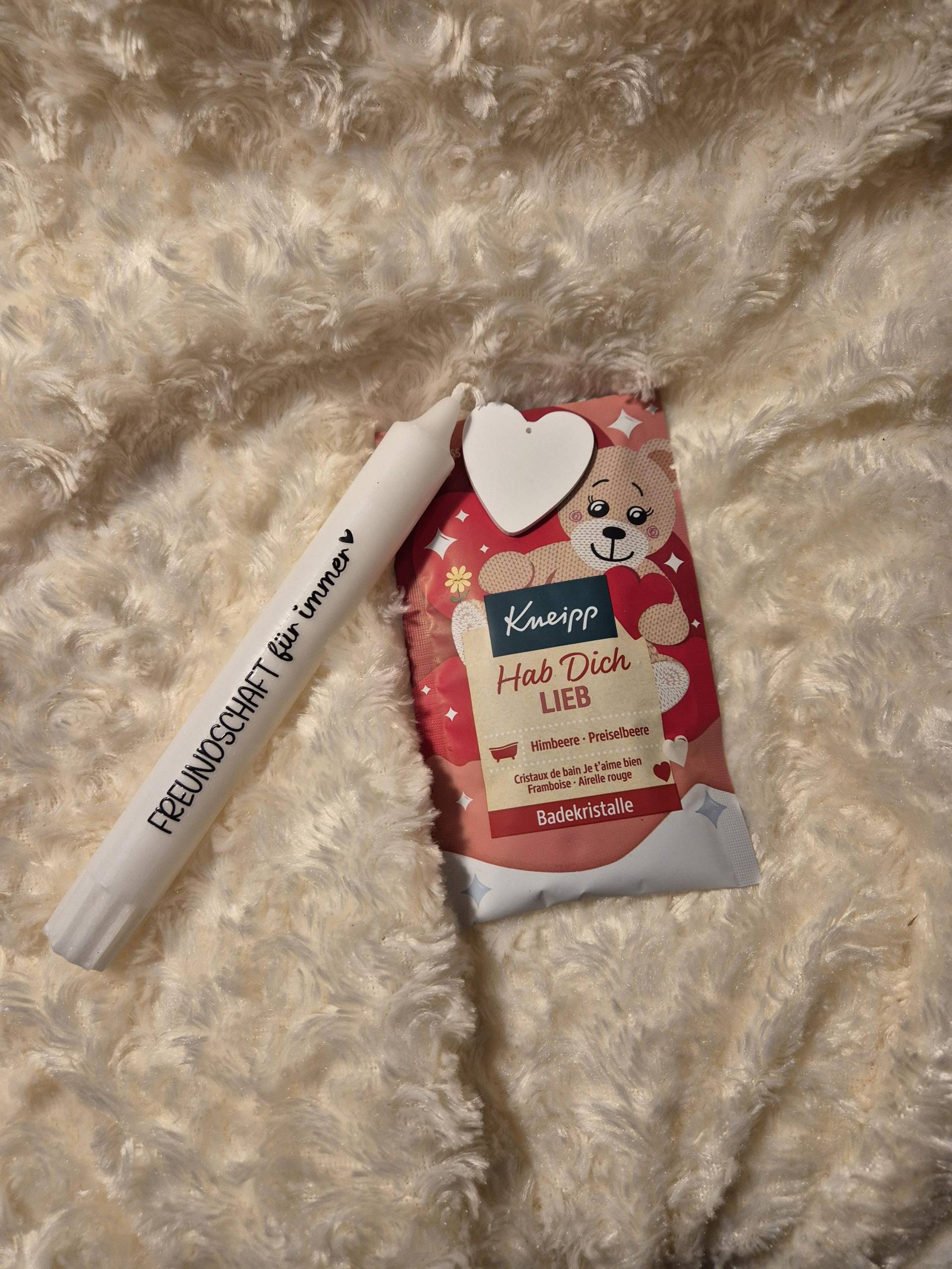 Mini Spa Geschenkset - Kerze & Badezusatz Mini Spa Geschenkset - Kerze & Badezusatz von Etsy - Kreativhuf