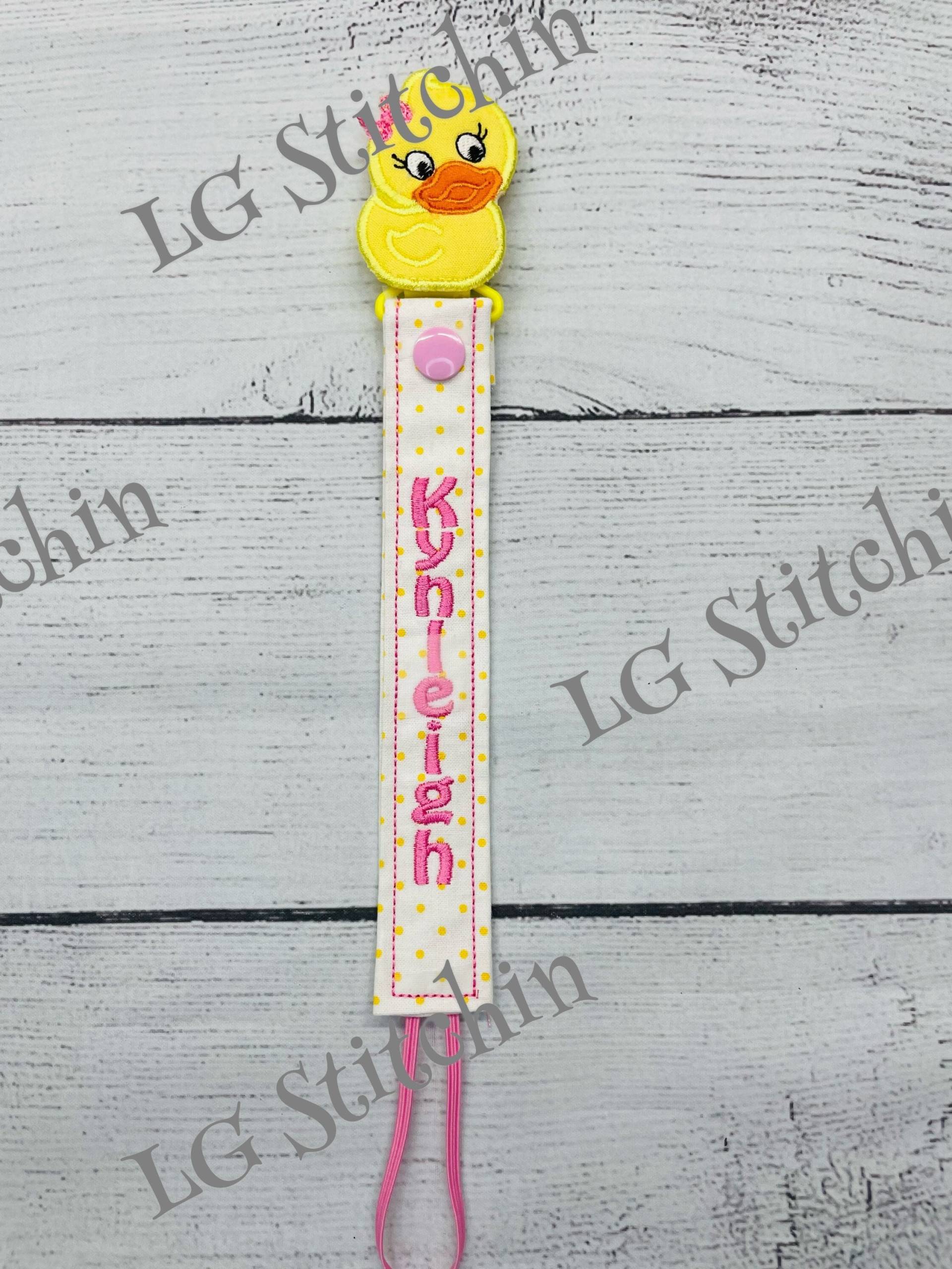 Ente Schnullerkette Bestickt von Etsy - LGStitchin