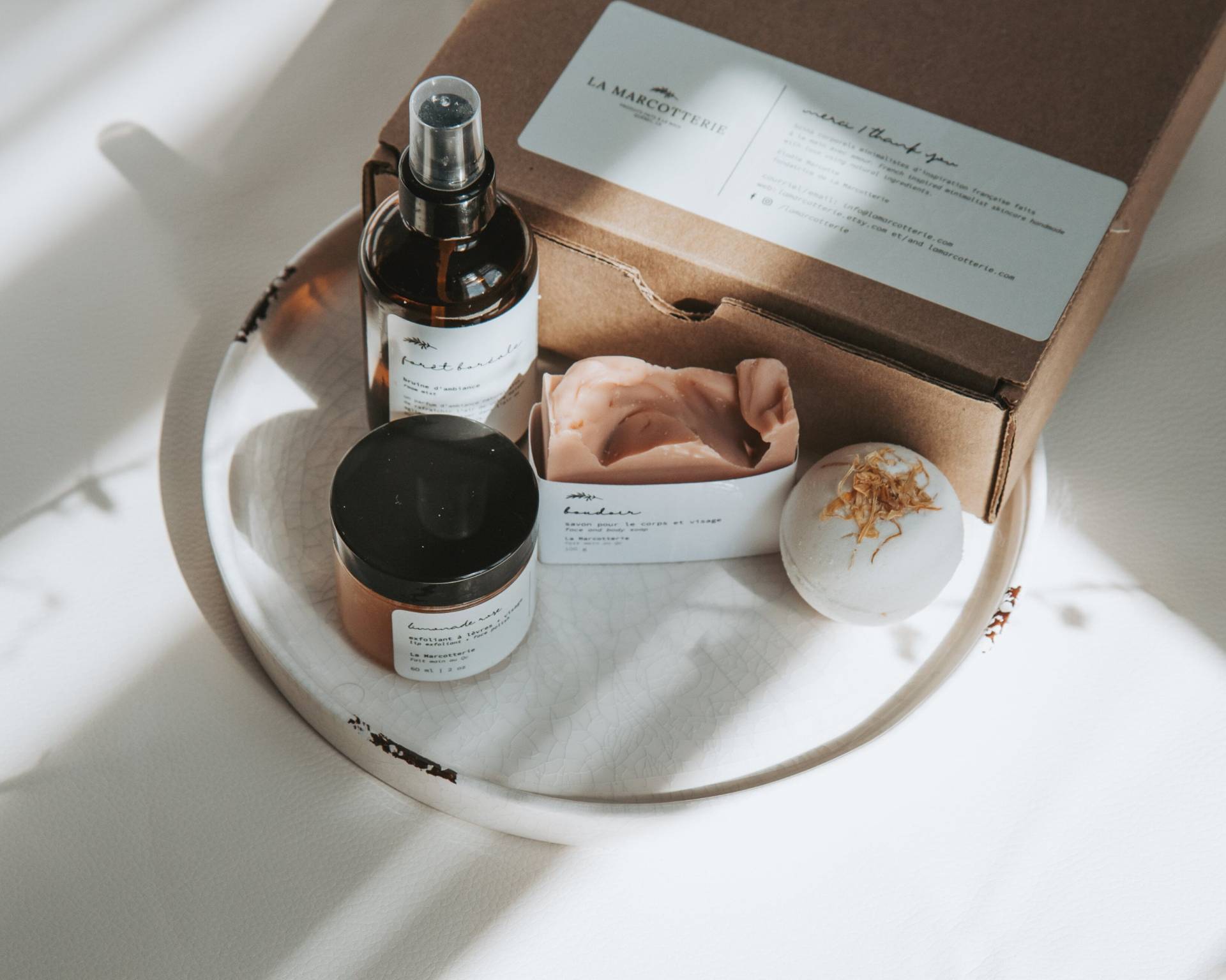 Pflege Geschenkbox | Spa Geschenk Für Sie - Danke Verwöhnset Mama Gute Besserung Weihnachtspflegepaket Frauen Muttertag Selfcare von Etsy - LaMarcotterie