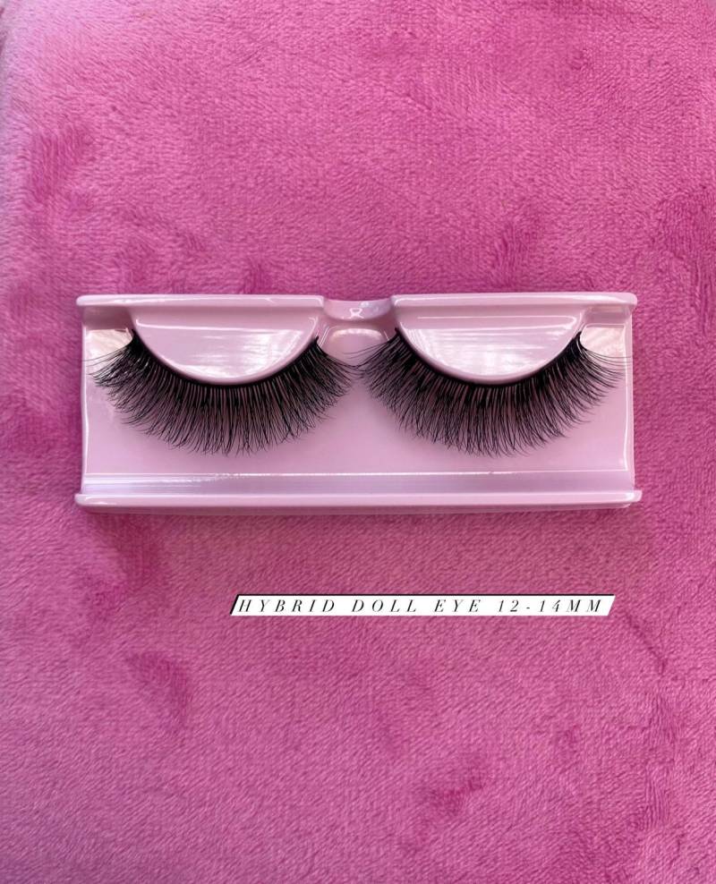 Hybrid // Individuell Angefertigte Strip Lashes Wimpernverlängerung Custom von Etsy - LashedByLauren