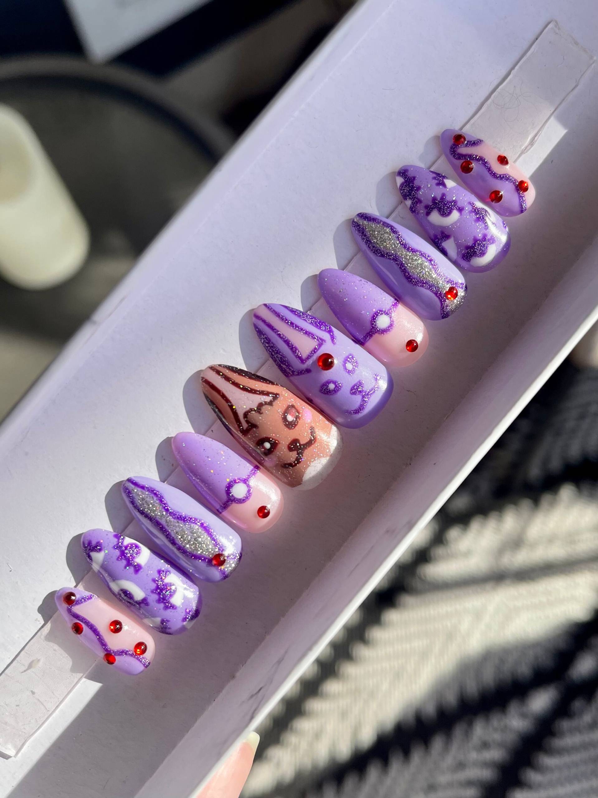 Psybeam | Wiederverwendbare Nagelpresse Custom Luxus Anime Kawaii Press On Nails Set Handbemalte von Etsy - LastTrainStudio