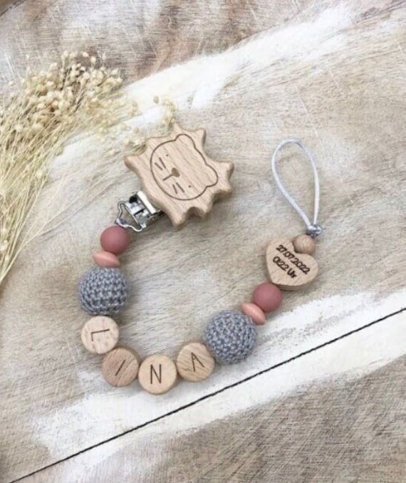 Schnullerkette Personalisiert Datum Graviert von Etsy - LemonandCocoa