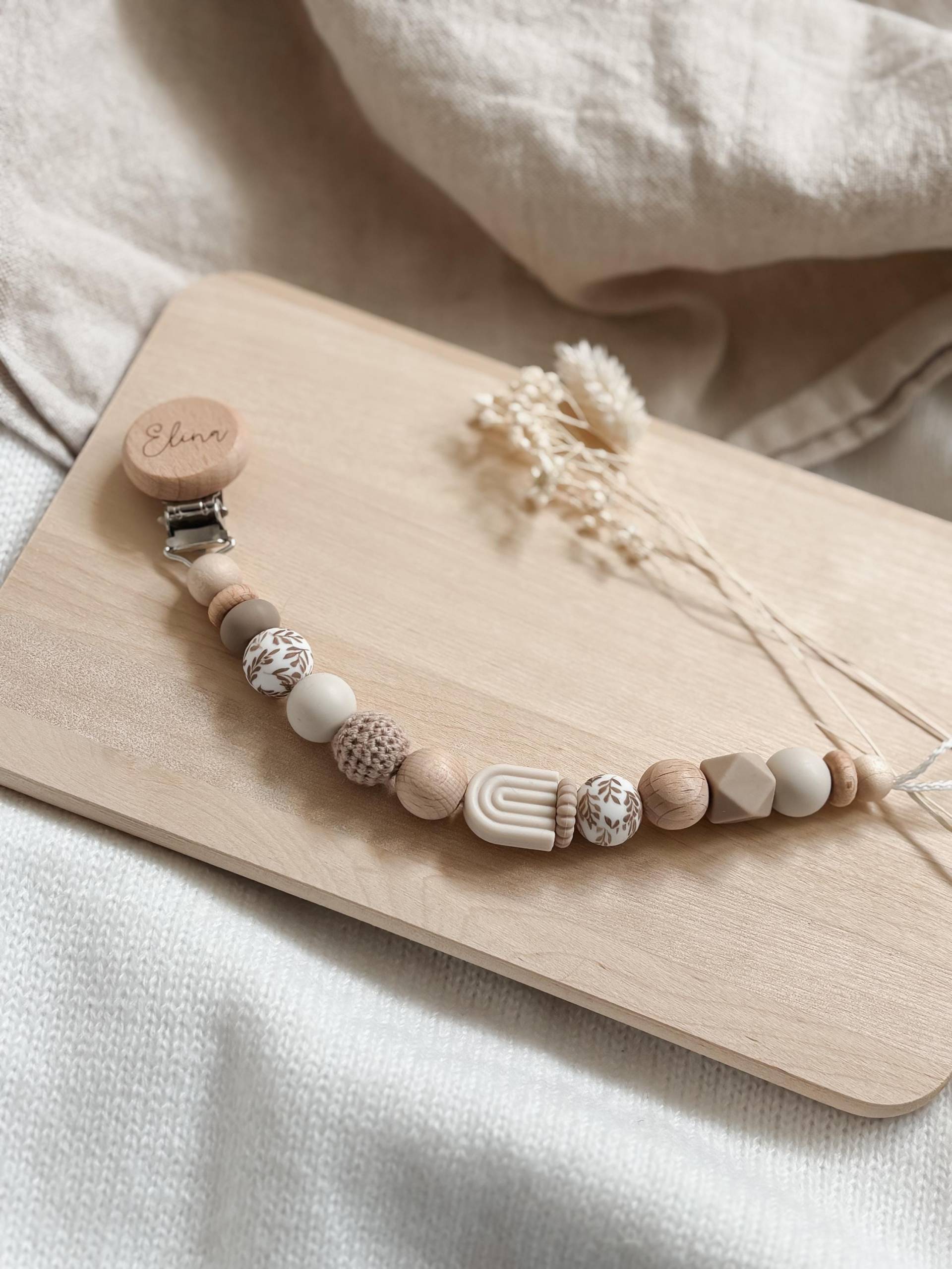 Schnullerkette Mit Namen - Personalisiert Regenbogen Beige Geschenke Zur Geburt Und Taufe Schnullerkette Mit Namen - Personalisiert Regenbogen Beige Geschenke Zur Geburt Und Taufe von Etsy - LeukkStudio