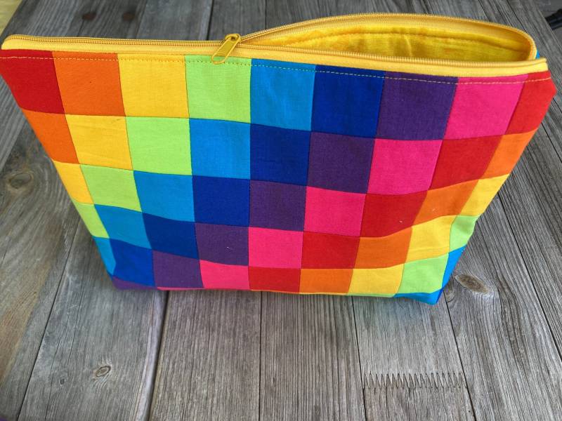 Wickeltasche, Kosmetiktasche Regenbogen von Etsy - LiaMalaDE